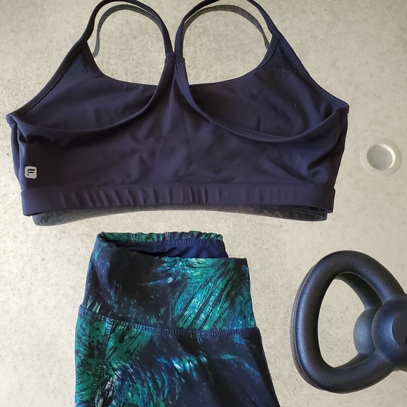Fabletics sport bra size M - Picture 3 of 3